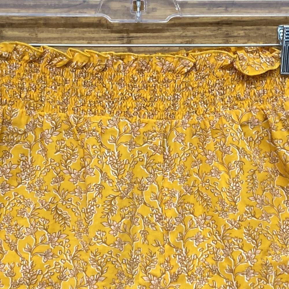 High-Waisted Floral Pajama Shorts for Women - Picture 8 of 11